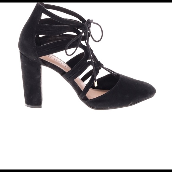 ⚫️Black Wide Tie Up Christian Siriano Heels⚫️ - Picture 2 of 6